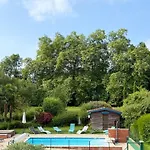 بيت للعطل Le Domaine De Rose *
