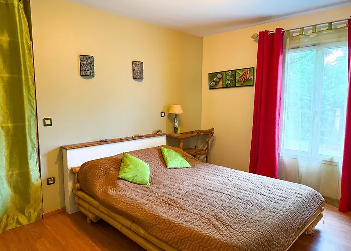 Le Domaine De Rose 卢德