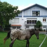 Сasa de vacaciones Le Domaine De Rose Lourdes